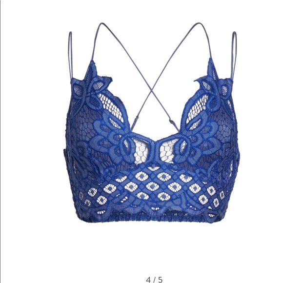 Gorgeous 🦋Free People🦋 One Adella Bralette Top - Picture 4 of 4